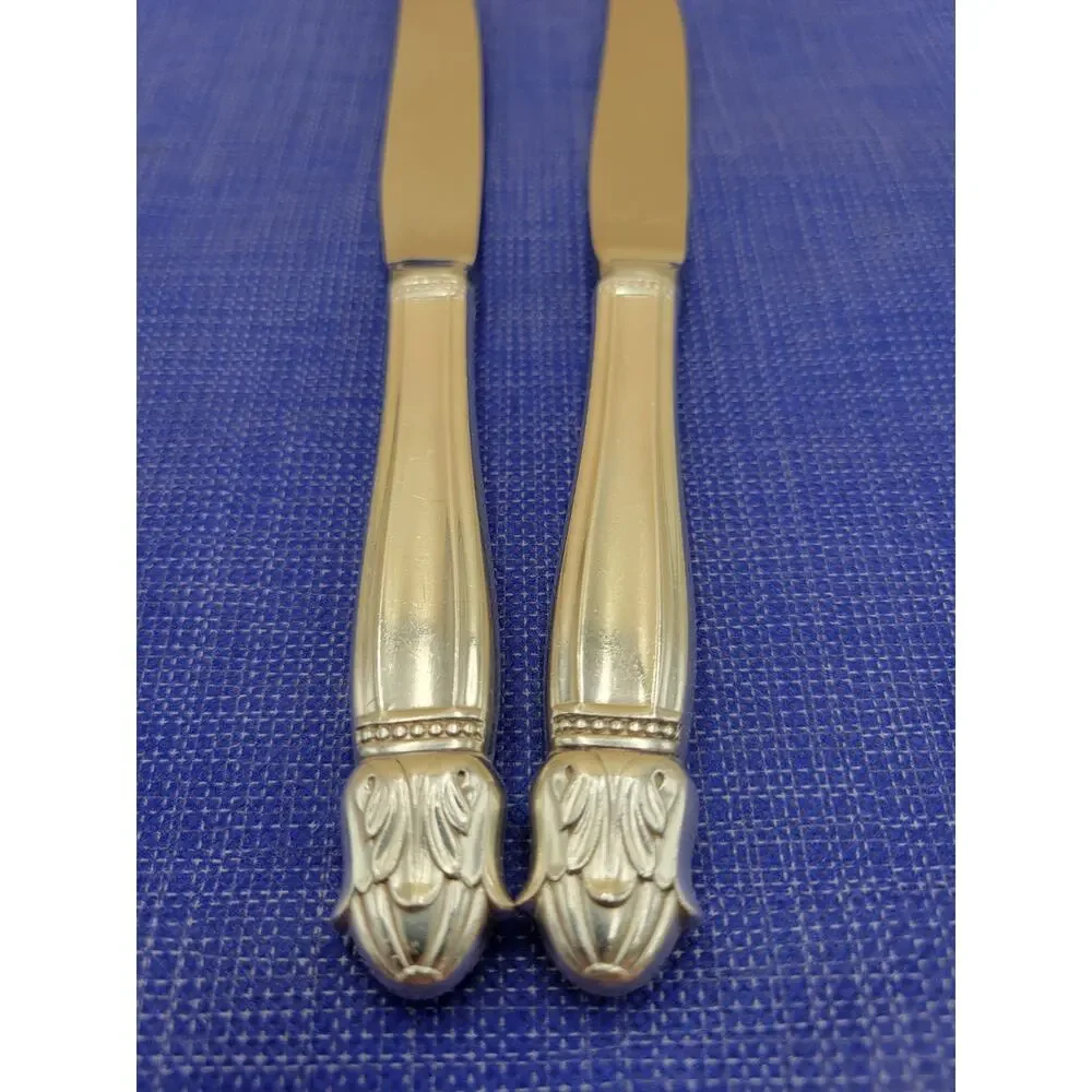Holmes & Edwards International Silver 1938 Danish Princess Dinner Knive Set of 2
